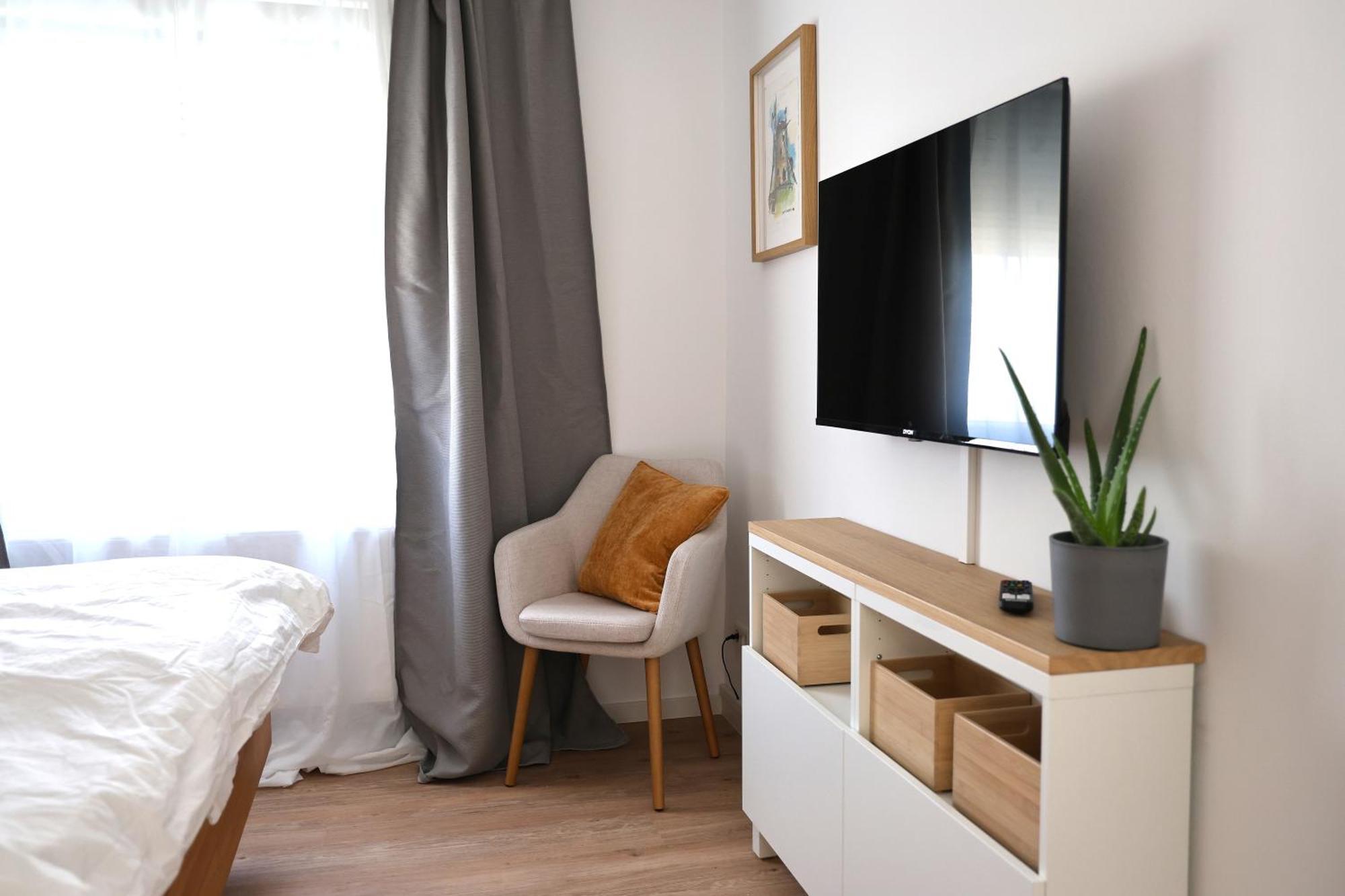 Neu Saniertes - 3 Schlafzimmer - Aussenbereich Koblenz (Rhineland-Palatinate)
